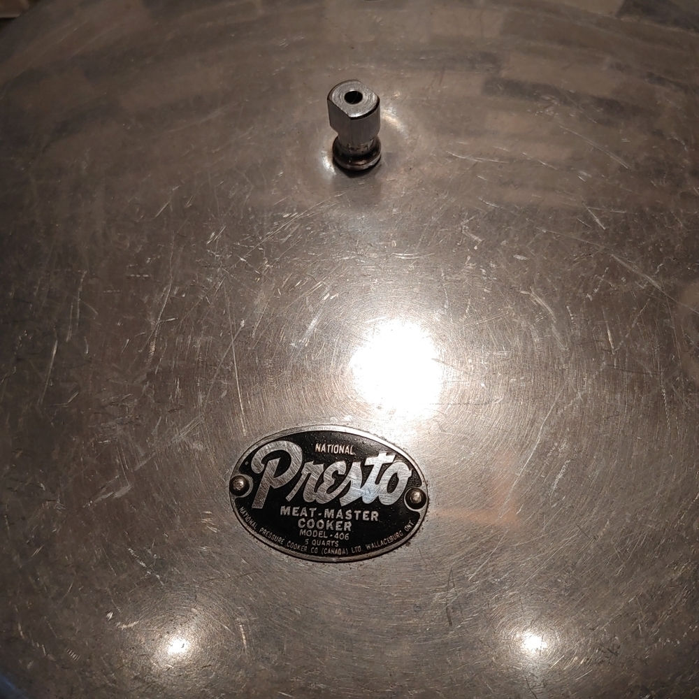 Presto pressure‎ cooker 5 qt model 406 - Picture 3 of 6